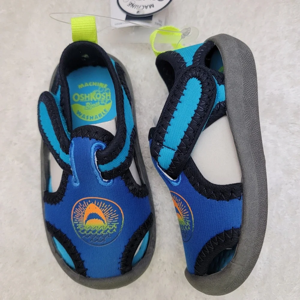 OshKosh Bgosh Toddler Boy's‎ Blue Shark Athletic Water Sandals - Size 4